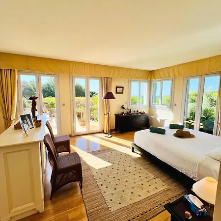 Βίλα Villa-cypres-la-polynesie-giens *