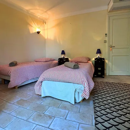 Βίλα Villa-cypres-la-polynesie-giens *